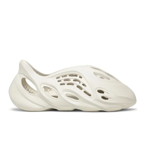 Adidas YZY Foam Runner - Picture 1 of 9